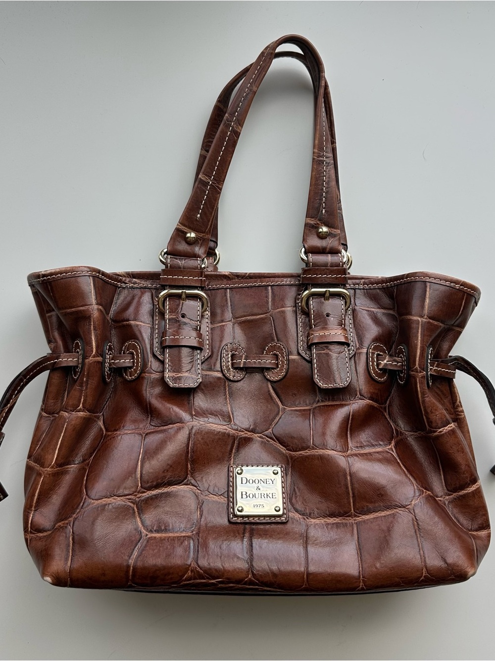 VTG Dooney & Bourke Brown Croc-Embossed Drawstring Purse Shoulder Bag